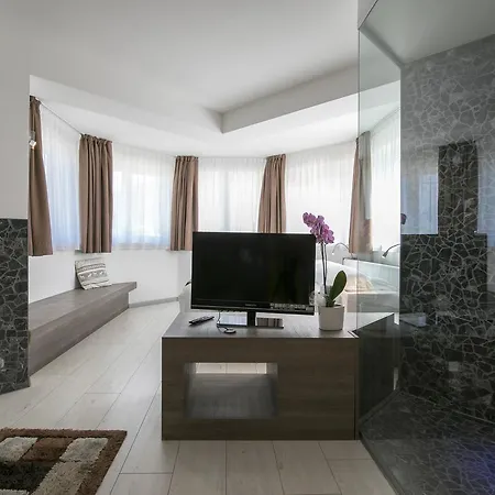 Luna Bianca Hotel