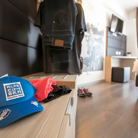 Hotel Luna Bianca 3*